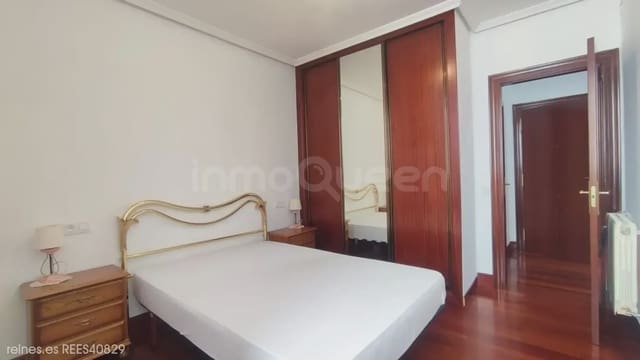 2 slaapkamer Flat te huur in Grado - € 600 (Ref: 9968860)