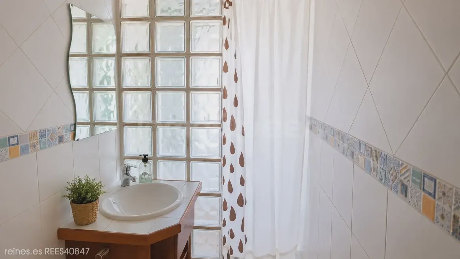 5 chambre Appartement à vendre à San Mateo de Gallego avec garage - 370 000 € (Ref: 9985333)