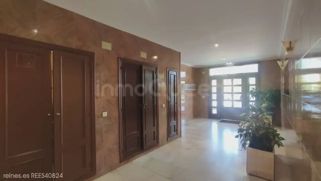 3 slaapkamer Flat te koop in Grado - € 129.000 (Ref: 9989470)