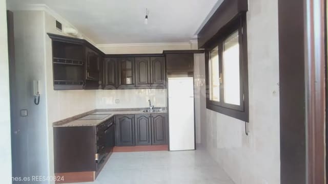 3 slaapkamer Flat te koop in Grado - € 129.000 (Ref: 9989470)