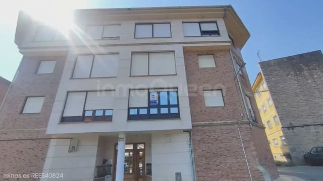 3 slaapkamer Flat te koop in Grado - € 129.000 (Ref: 9989470)