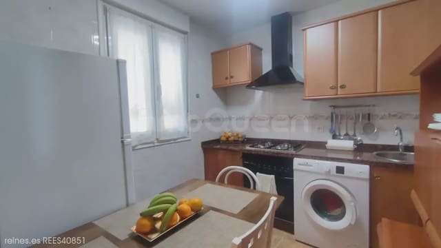 2 sovrum Finca/Hus på landet till salu i Grado - 90 000 € (Ref: 9989471)