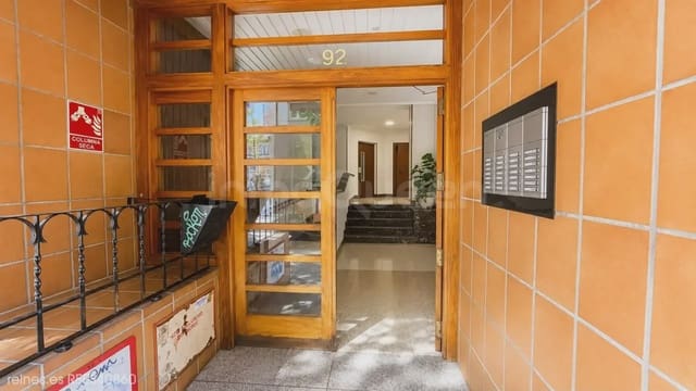 1 sovrum Lägenhet att hyra i Zaragoza stad - 600 € (Ref: 9997861)