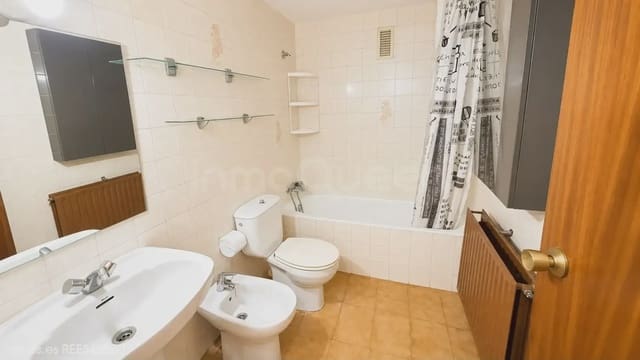1 sovrum Lägenhet att hyra i Zaragoza stad - 600 € (Ref: 9997861)