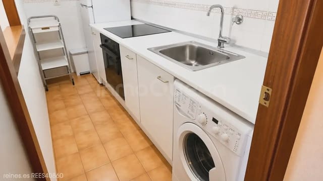 Appartement de 1 chambre à louer à Saragosse ville - 600 € (Ref: 9997861)