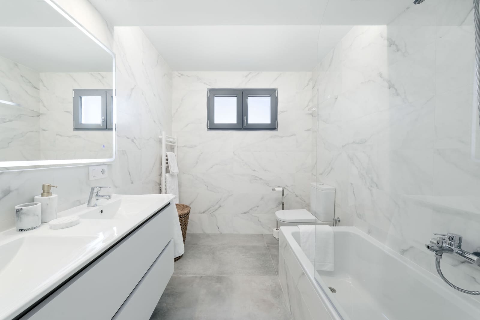 4 Zimmer Apartment zu vermieten in Palma de Mallorca mit Garage - 4.500 € (Ref: 10141580)