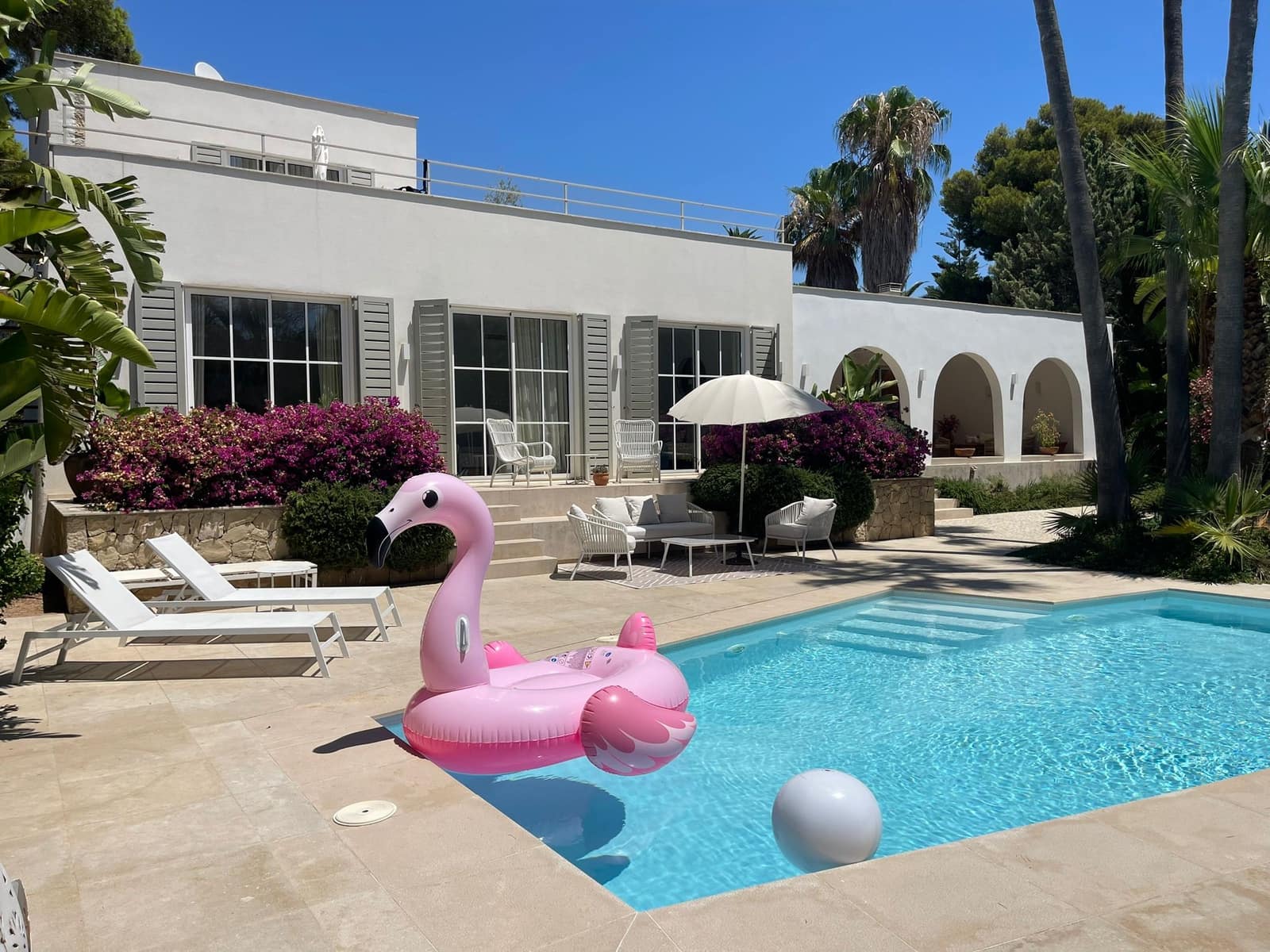 4 Zimmer Villa zu vermieten in Palmanova mit Pool Garage - 10.000 € (Ref: 10160500)