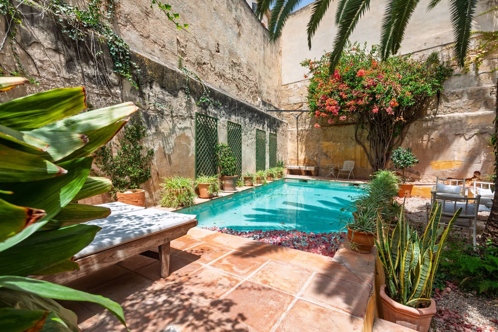 4 soveværelse Lejlighed til salg i Palma de Mallorca med swimmingpool garage - € 4.600.000 (Ref: 9146272)