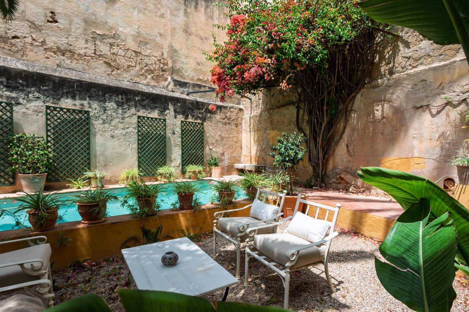 4 soveværelse Lejlighed til salg i Palma de Mallorca med swimmingpool garage - € 4.600.000 (Ref: 9146272)