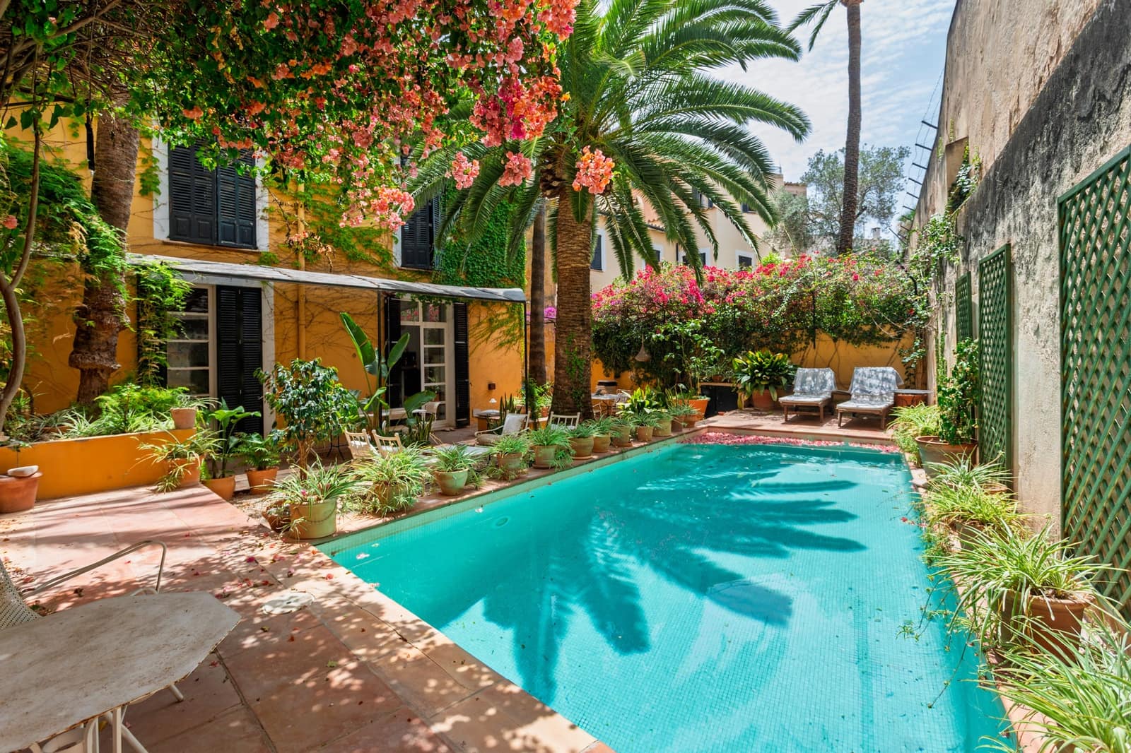 4 soveværelse Lejlighed til salg i Palma de Mallorca med swimmingpool garage - € 4.600.000 (Ref: 9146272)
