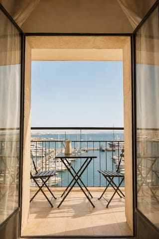 3 bedroom Flat for rent in Palma de Mallorca with garage - € 2,400 (Ref: 9958958)