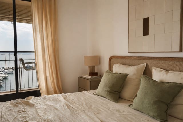 3 bedroom Flat for rent in Palma de Mallorca with garage - € 2,400 (Ref: 9958958)