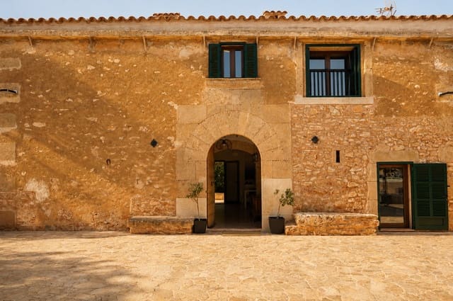 5 soveværelse Finca/Landehus til leje i Llucmajor med swimmingpool garage - € 4.200 (Ref: 9968644)