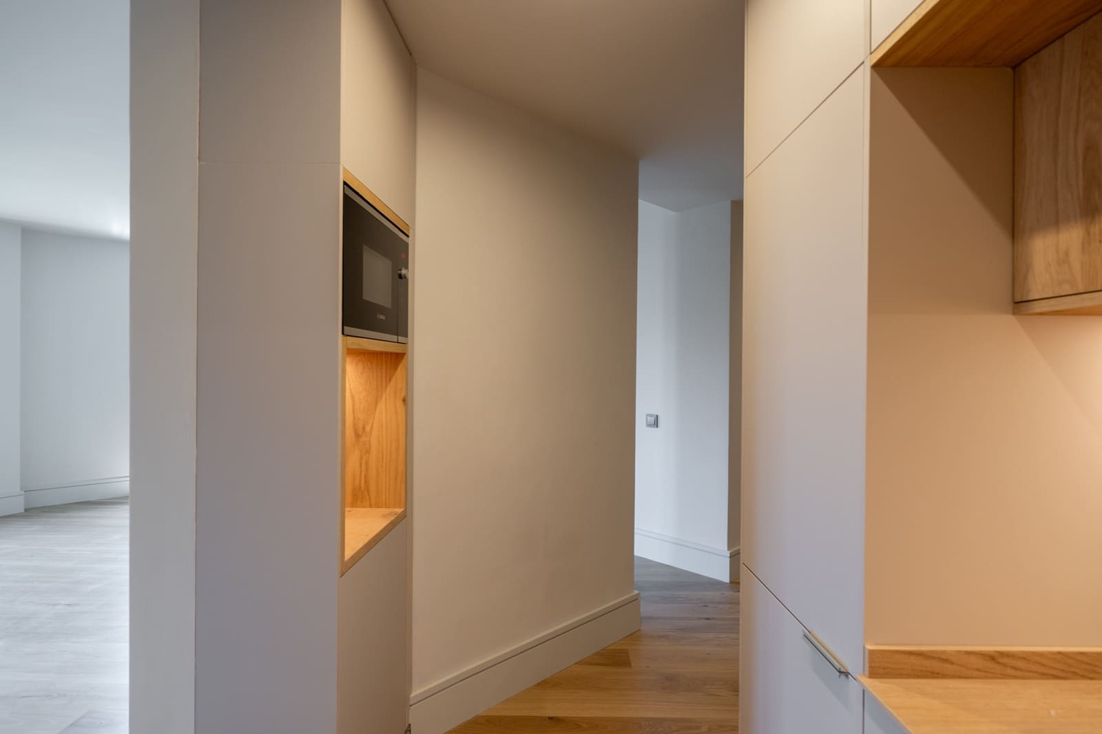 3 bedroom Flat for sale in Barcelona city - € 1,280,000 (Ref: 10024853)