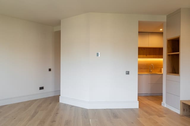 3 bedroom Flat for sale in Barcelona city - € 1,280,000 (Ref: 10024853)