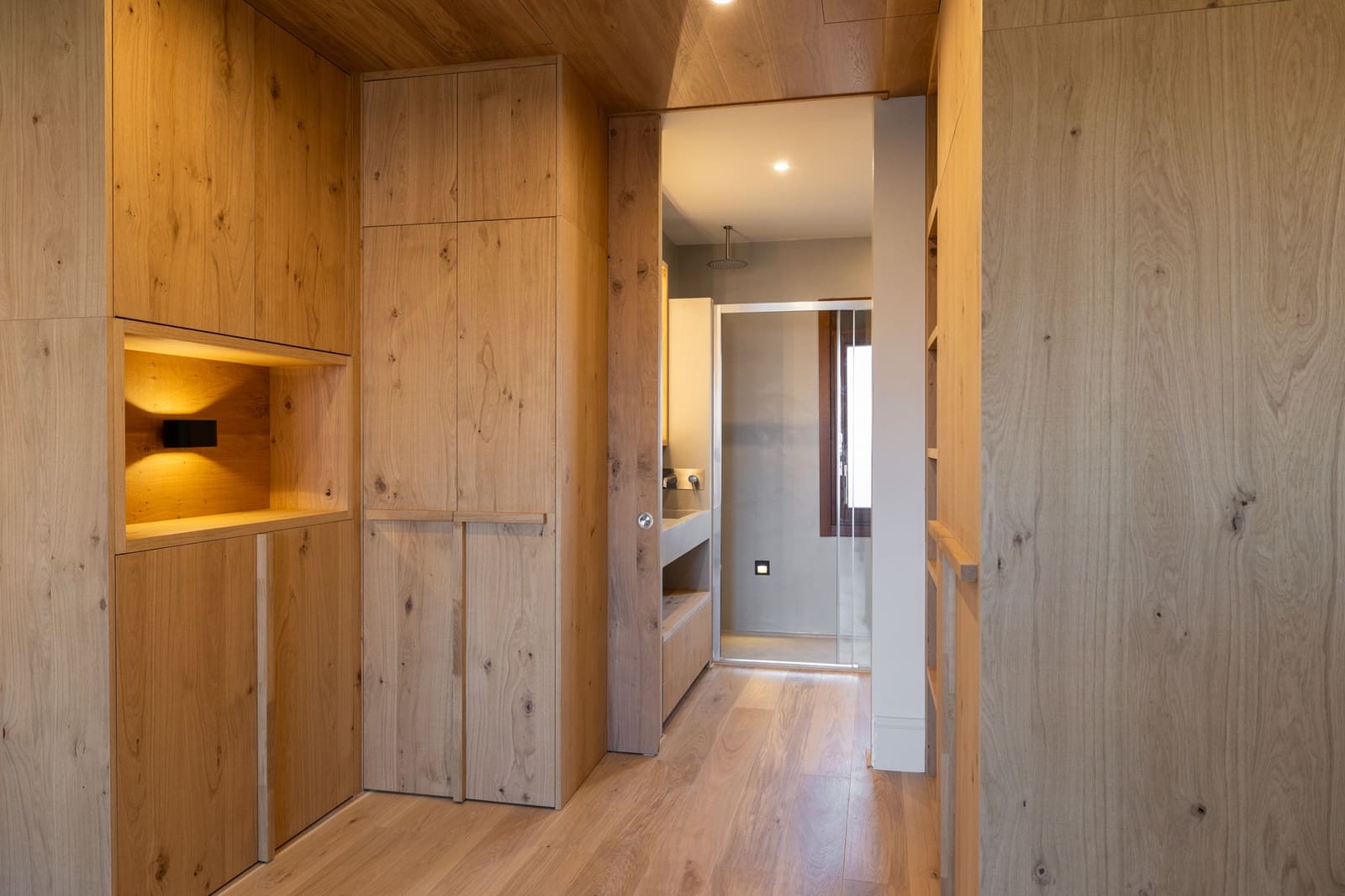 3 bedroom Flat for sale in Barcelona city - € 1,280,000 (Ref: 10024853)