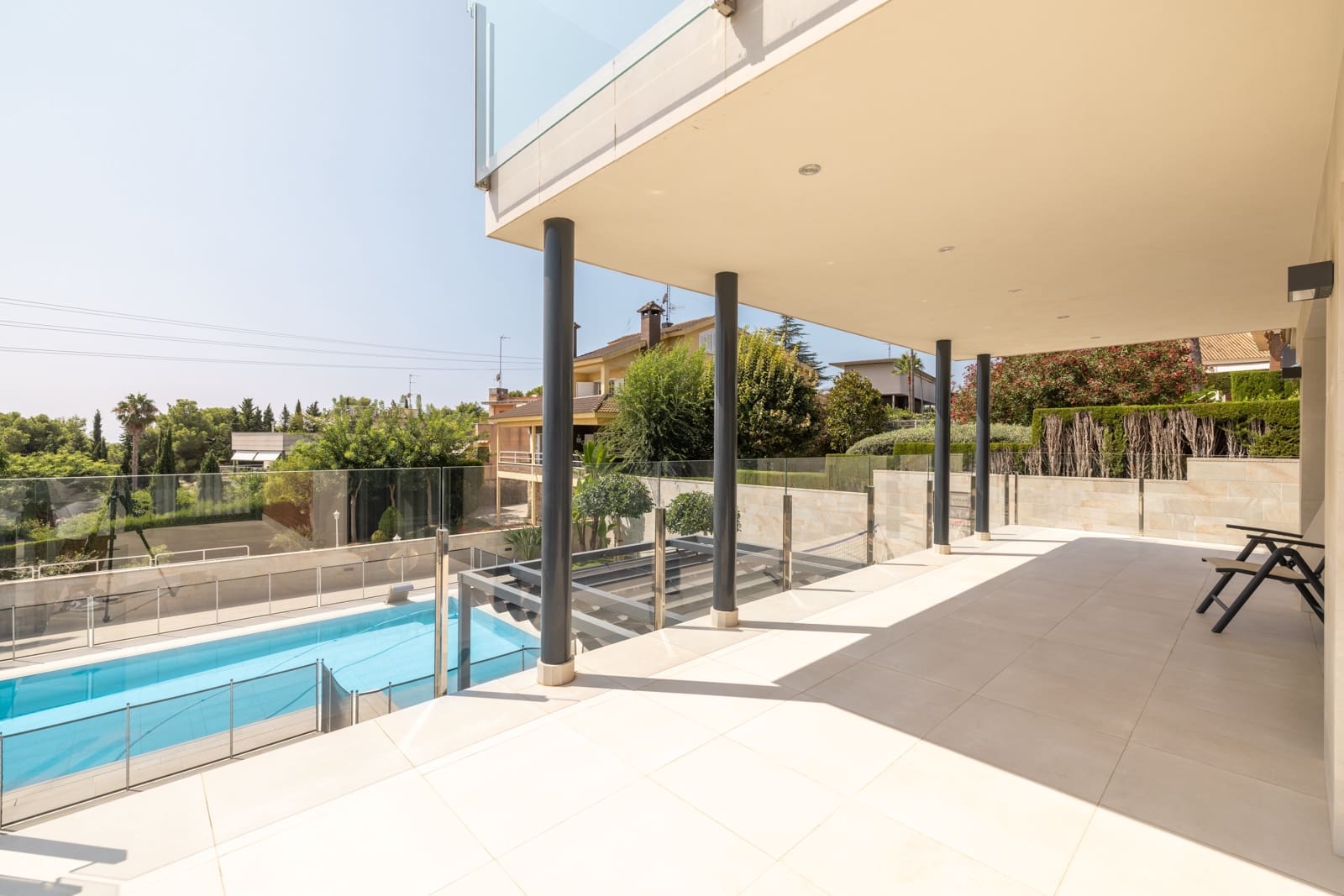 5 soverom Villa til salgs i Tarragona by med svømmebasseng garasje - € 1 550 000 (Ref: 9144654)