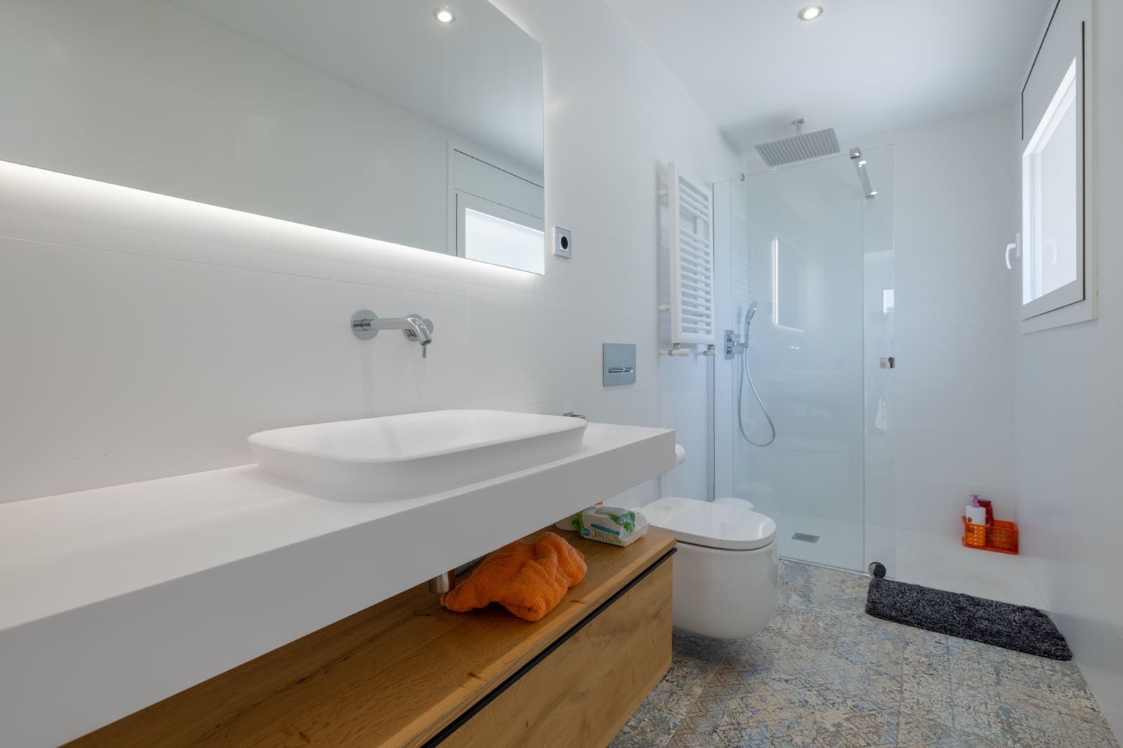 5 soverom Villa til salgs i Tarragona by med svømmebasseng garasje - € 1 550 000 (Ref: 9144654)