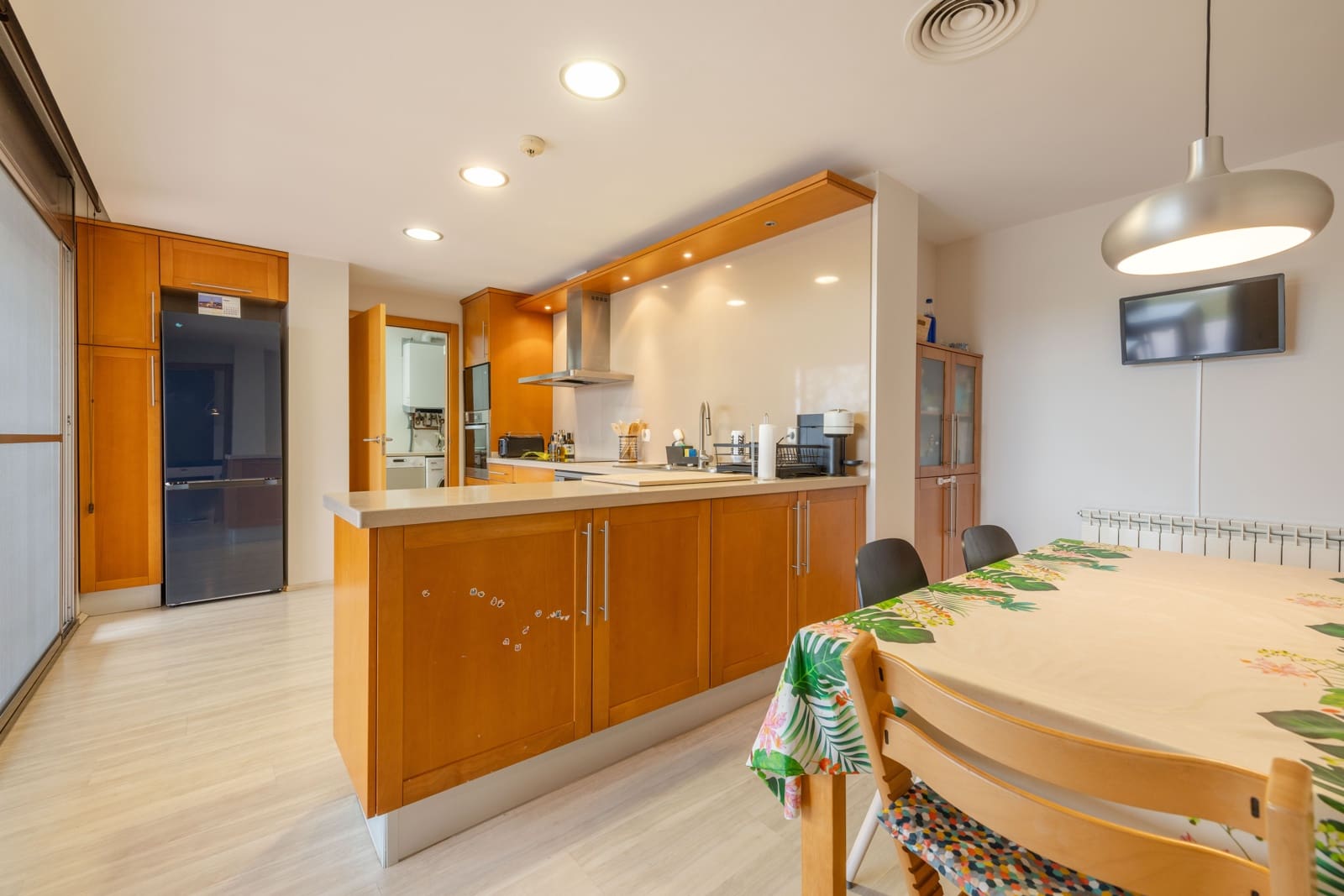 4 soveværelse Villa til salg i El Catllar med swimmingpool garage - € 850.000 (Ref: 9740236)