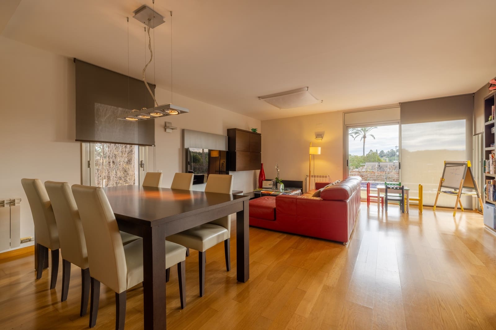 4 soveværelse Villa til salg i El Catllar med swimmingpool garage - € 850.000 (Ref: 9740236)