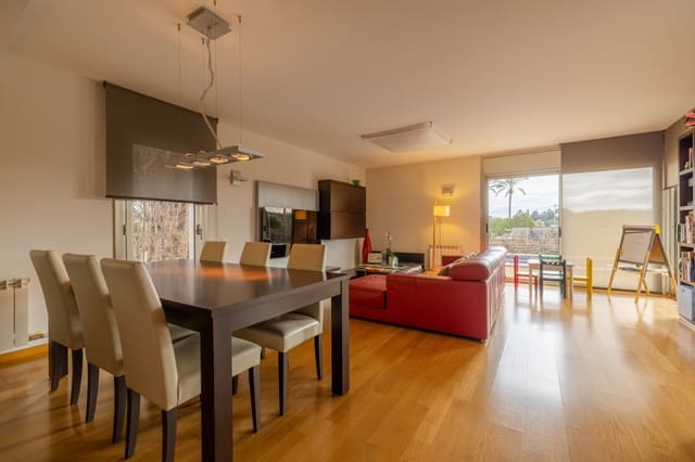 4 soveværelse Villa til salg i El Catllar med swimmingpool garage - € 850.000 (Ref: 9740236)