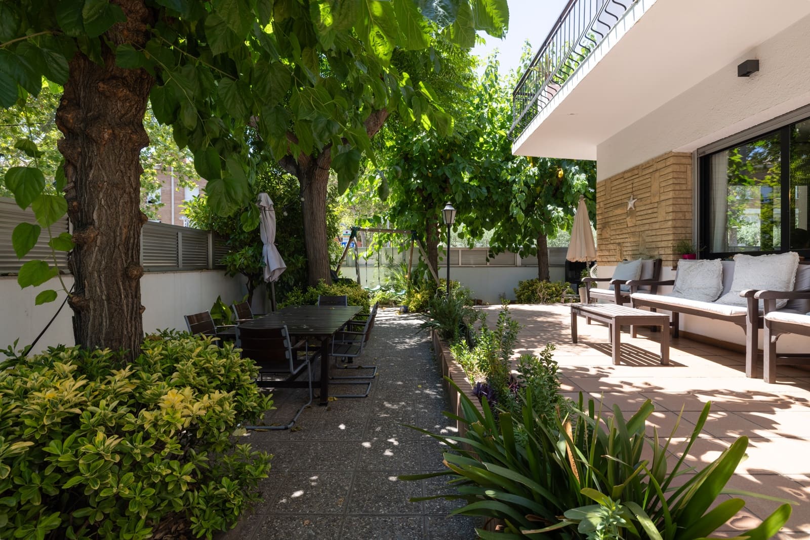 5 quarto Moradia para venda em Castelldefels com garagem - 950 000 € (Ref: 9997693)