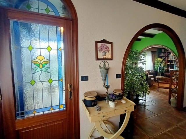 4 Zimmer Haus zu verkaufen in Arteixo - 485.000 € (Ref: 9151597)