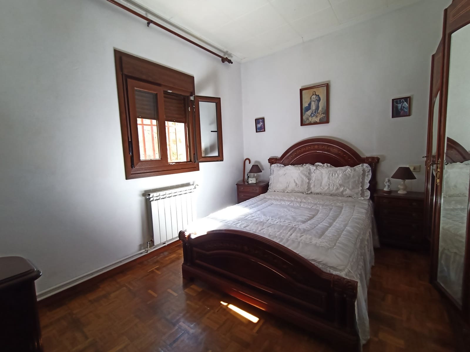 Casa de 6 habitaciones en Carnota en venta - 260.000 € (Ref: 9366833)