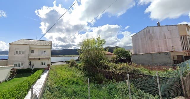 6 soverom Hus til salgs i Camelle, Camariñas med garasje - € 165 000 (Ref: 9366905)