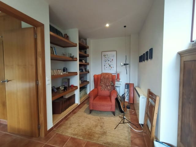 6 slaapkamer Villa te koop in Vedra met zwembad garage - € 380.000 (Ref: 9366908)