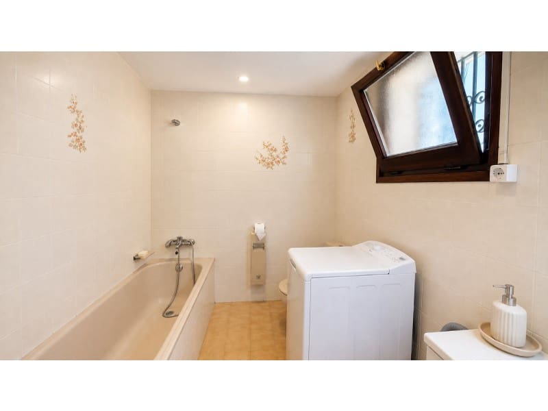 2 quarto Apartamento para venda em Roses com garagem - 220 000 € (Ref: 10015236)