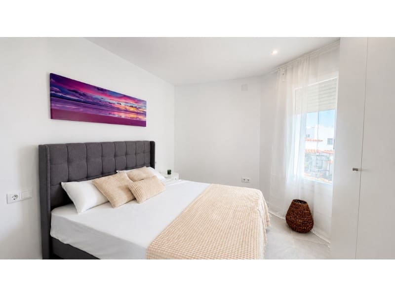 2 soveværelse Lejlighed til salg i Empuriabrava - € 200.000 (Ref: 10037139)