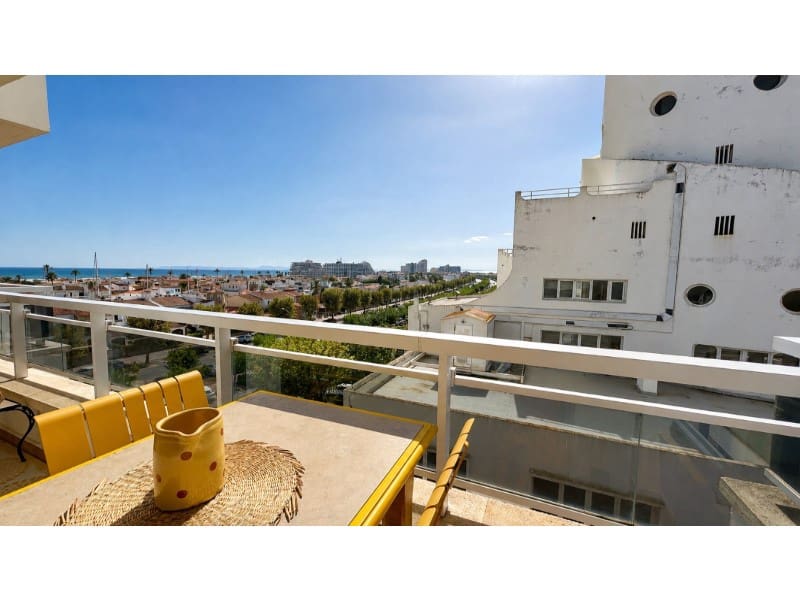 1 bedroom Apartment for sale in Empuriabrava - € 165,000 (Ref: 10037140)