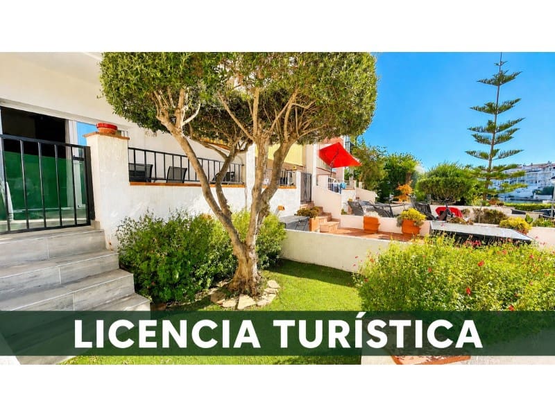 1 sovrum Lägenhet till salu i Empuriabrava med pool - 178 000 € (Ref: 10042694)