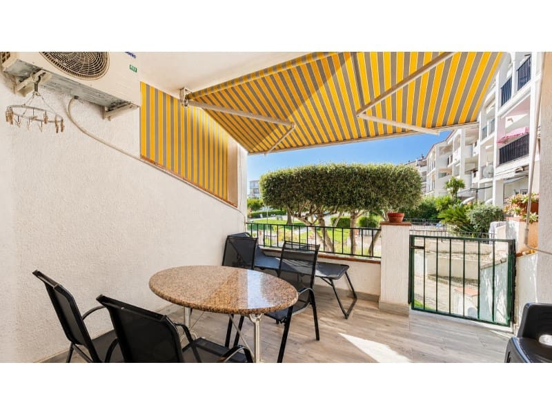 1 sypialnia Apartament na sprzedaż w Empuriabrava z basenem garażem - 194 000 € (Ref: 10042695)