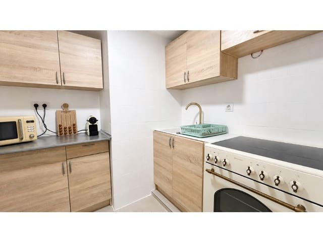 1 makuuhuone Huoneisto myytävänä paikassa Santa Margarida, Roses mukana uima-altaan - 169 000 € (Ref: 10047035)