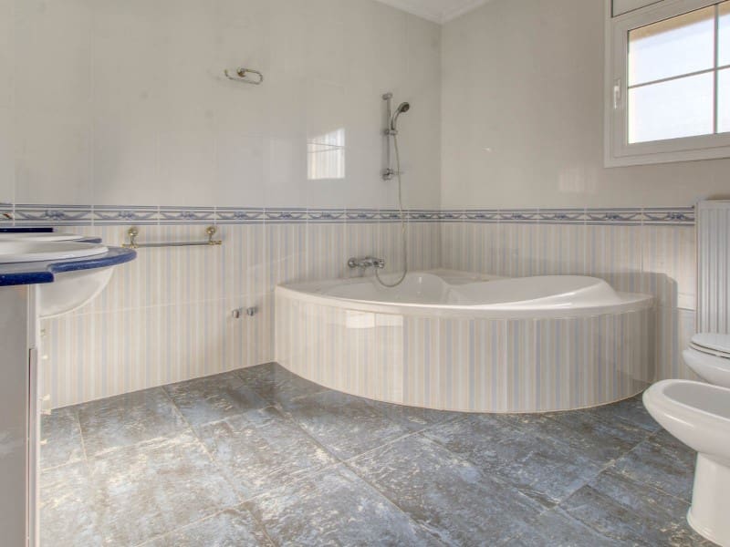 5 soverom Rekkehus til salgs i Empuriabrava med garasje - € 780 000 (Ref: 9175090)