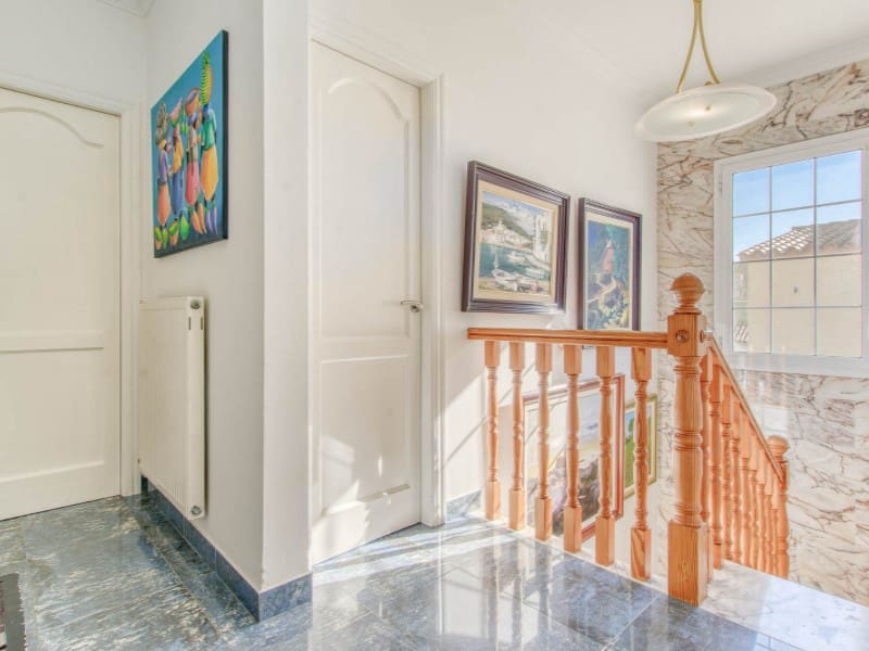 5 soverom Rekkehus til salgs i Empuriabrava med garasje - € 780 000 (Ref: 9175090)