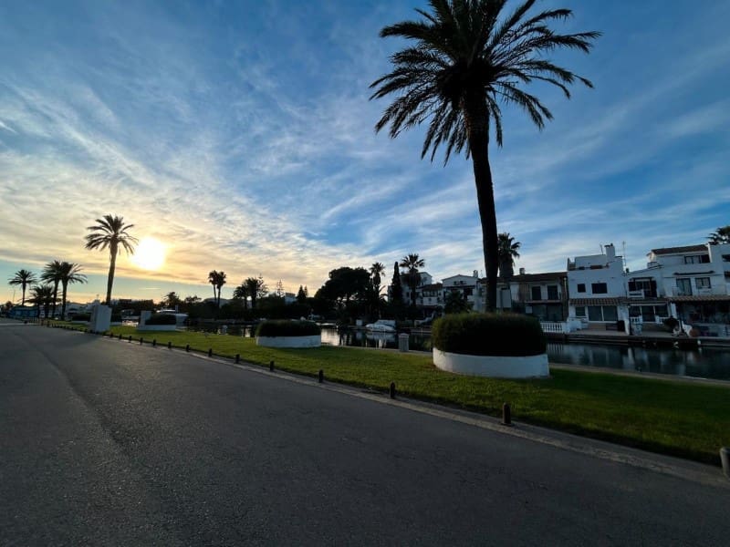 1 soveværelse Lejlighed til salg i Empuriabrava - € 135.000 (Ref: 9175098)