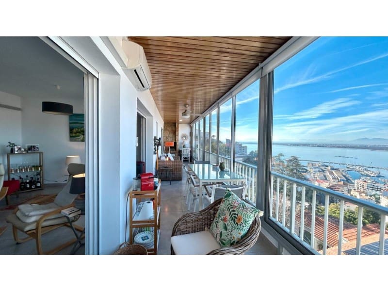 3 bedroom Apartment for sale in Roses - € 396,000 (Ref: 9175101)