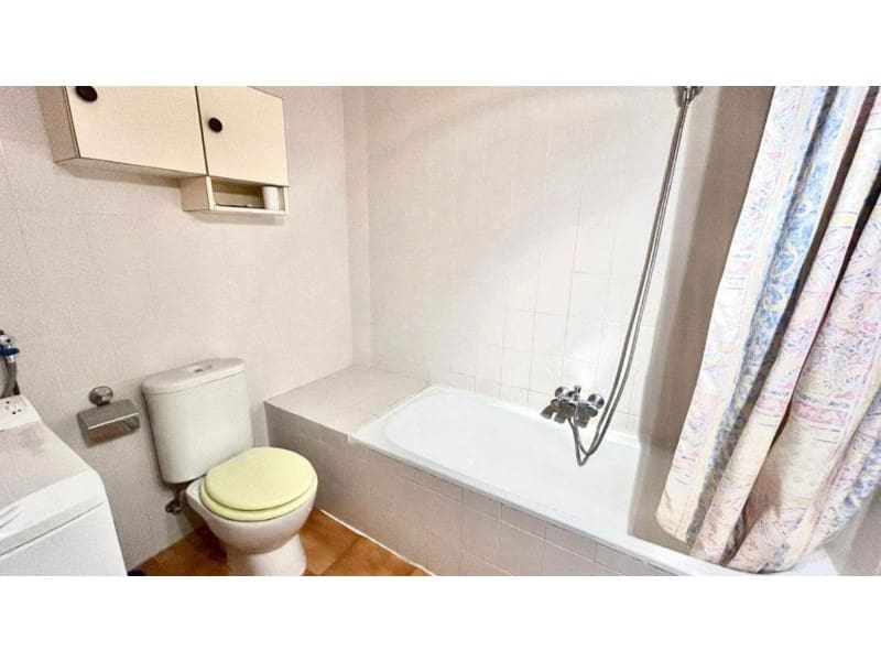 1 bedroom Apartment for sale in Roses - € 149,000 (Ref: 9175102)