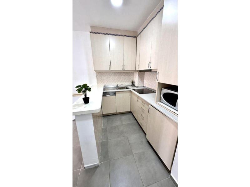 2 soveværelse Lejlighed til salg i Empuriabrava med garage - € 289.000 (Ref: 9175103)