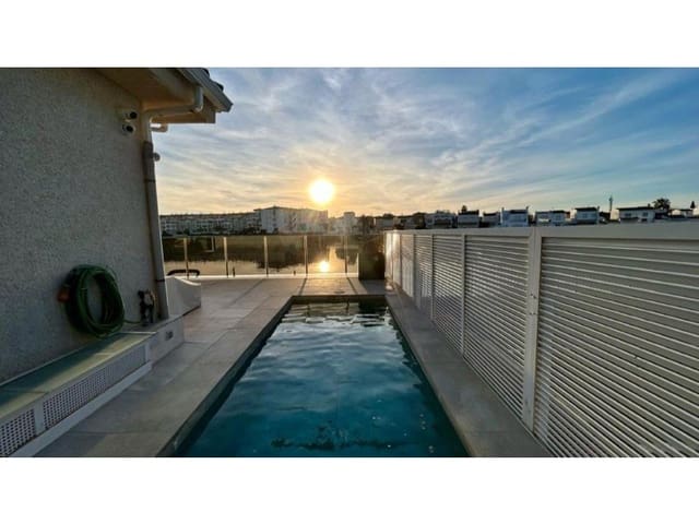 4 sypialnia Willa na sprzedaż w Empuriabrava, Castelló d'Empúries z garażem - 699 000 € (Ref: 9175104)