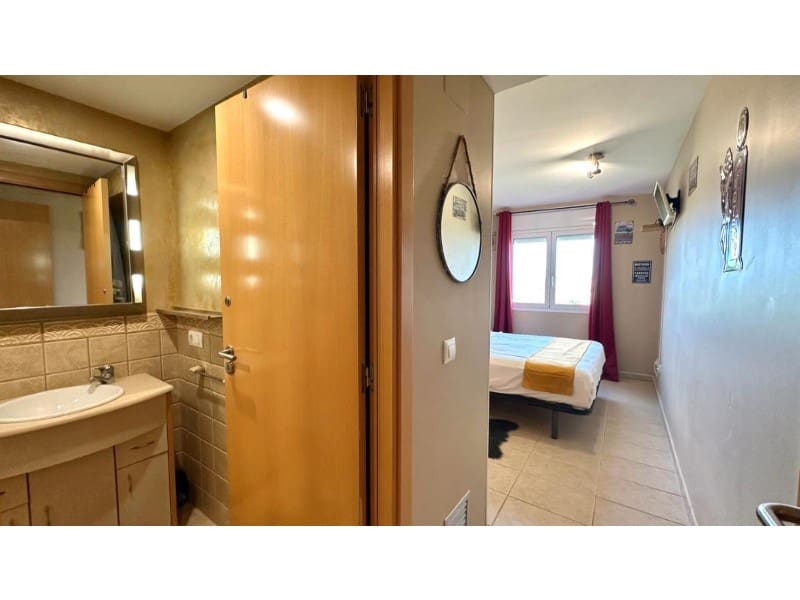 2 soveværelse Penthouse til salg i Empuriabrava med garage - € 285.000 (Ref: 9175107)