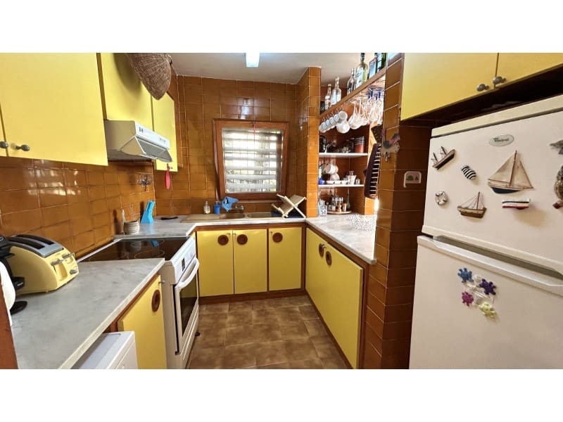 4 soveværelse Byhus til salg i Roses med garage - € 640.000 (Ref: 9175113)