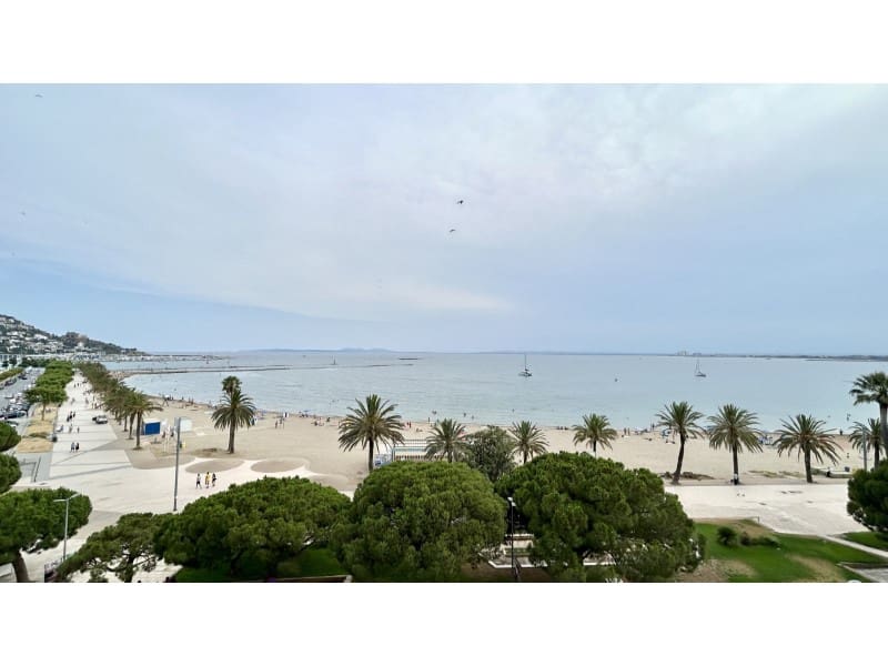 2 soveværelse Penthouse til salg i Roses med garage - € 550.000 (Ref: 9175115)