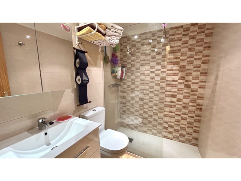 2 chambre Appartement à vendre à Empuriabrava avec garage - 220 000 € (Ref: 9175120)