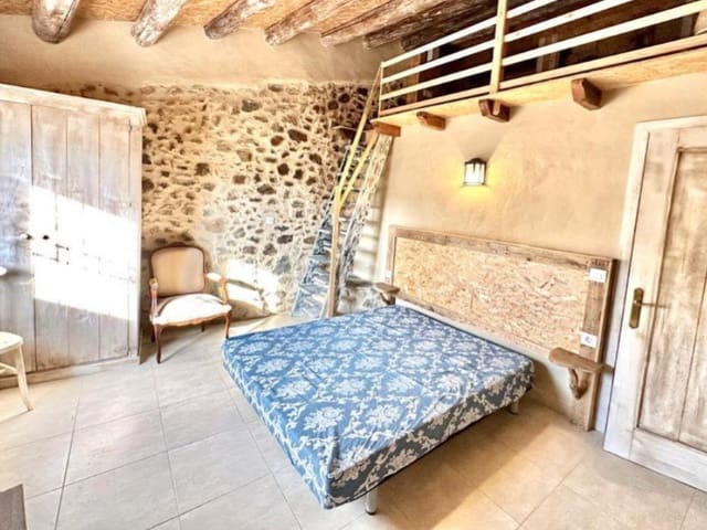 4 sovrum Villa till salu i Capmany med pool - 398 000 € (Ref: 9175121)