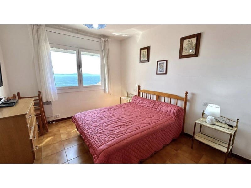 3 bedroom Townhouse for sale in Roses - € 298,000 (Ref: 9175122)