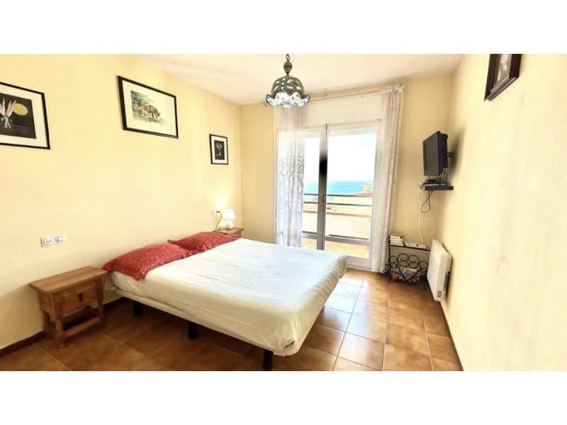 3 bedroom Townhouse for sale in Roses - € 298,000 (Ref: 9175122)